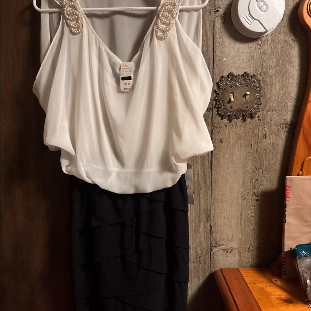 Xscape dress new with tags